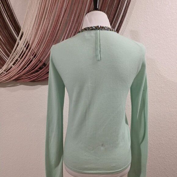 TSE Cashmere Sweater with Beaded Neckline Sz M - Picture 4 of 7